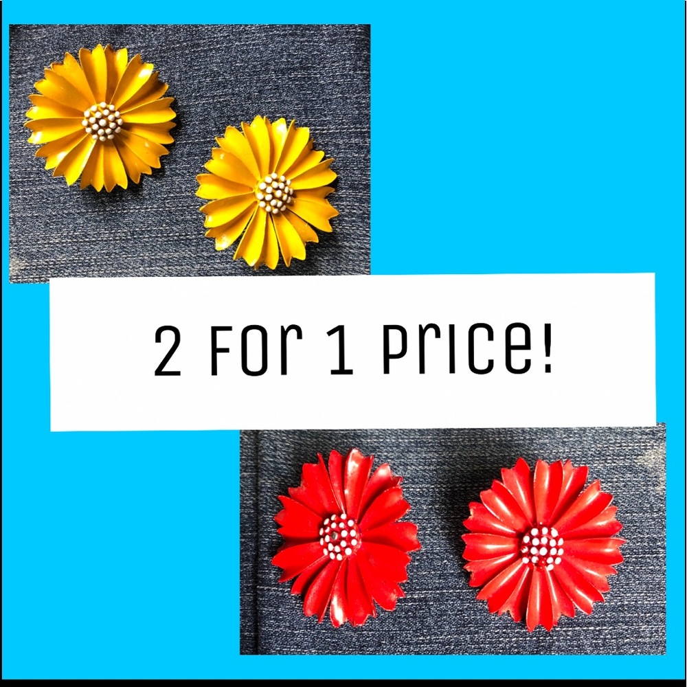 Trifari Flower Earrings METAL CLIP-ONS